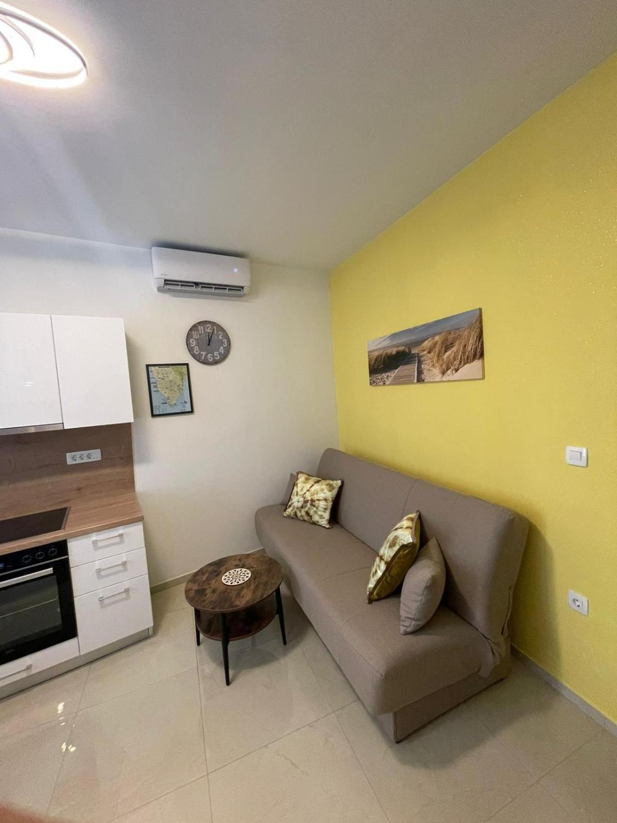 Apartment Eli Pula Ngoại thất bức ảnh