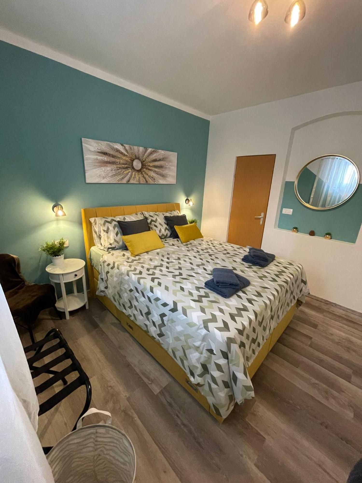 Apartment Eli Pula Ngoại thất bức ảnh